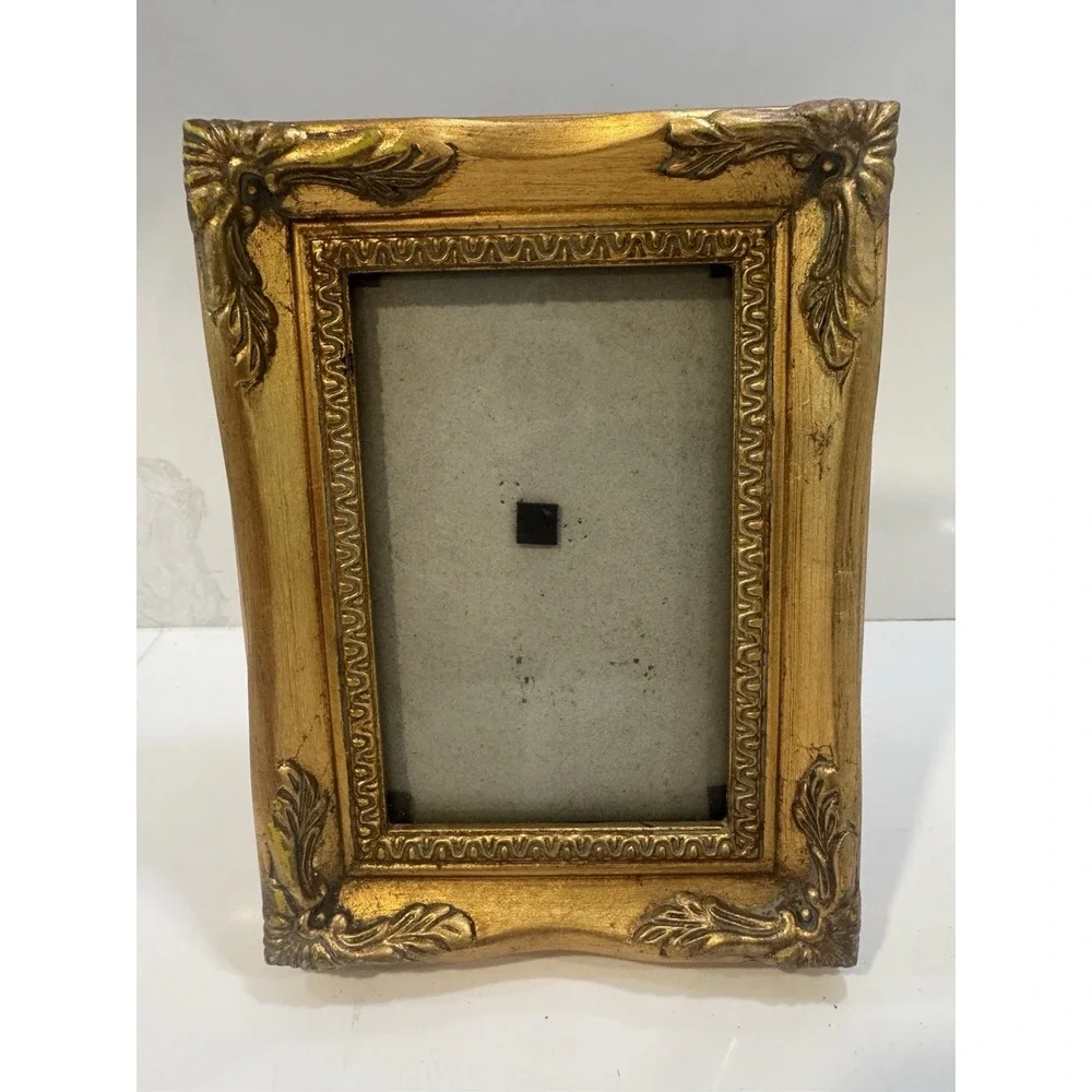 Frame Vintage Gold Color Ornate Picture Photo Frame